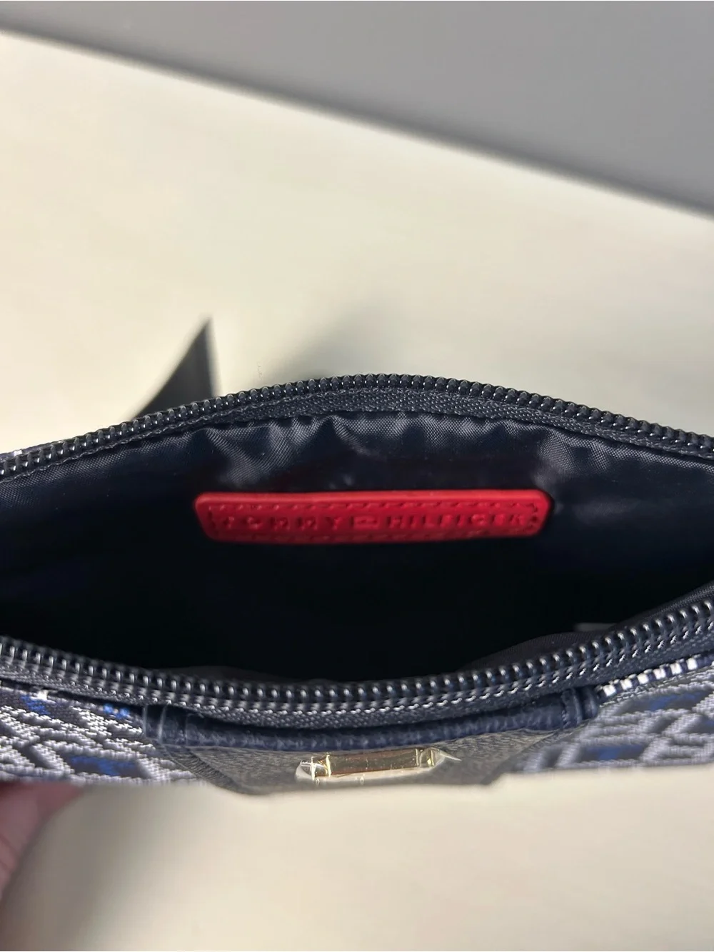 Tommy Hilfiger compact wristlet